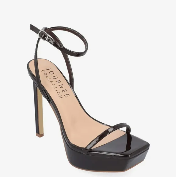 Journee Collection-Telilah Platform Sandal - Picture 1 of 4